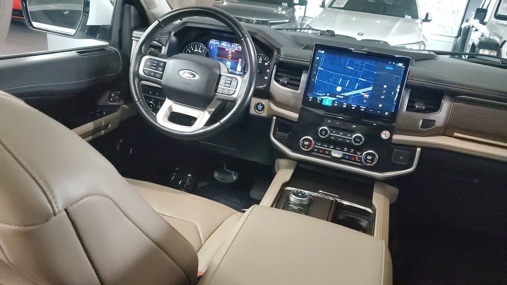 Used 2024 Ford Expedition Max Limited image 15