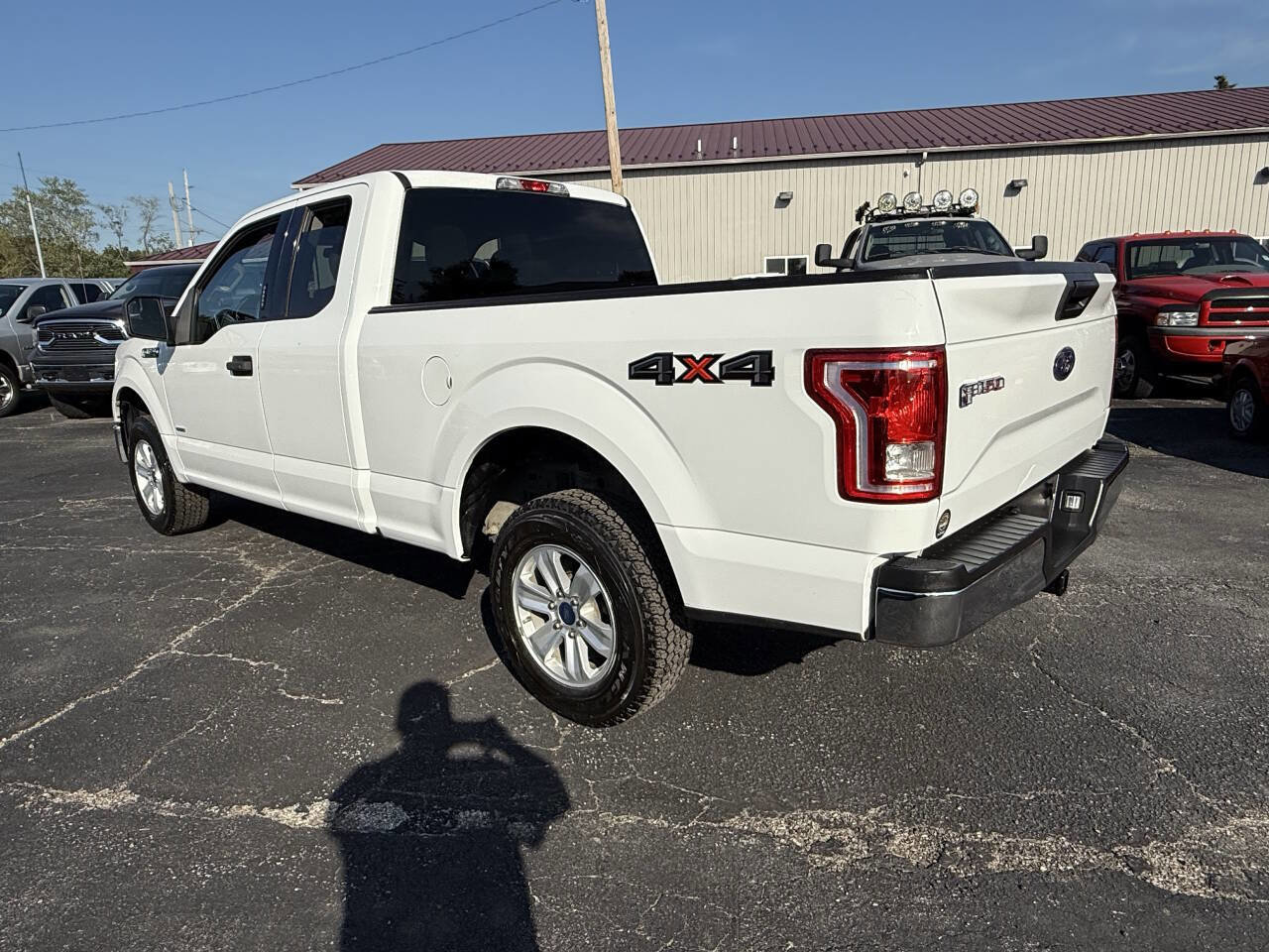 Used 2016 Ford F150 XLT image 3