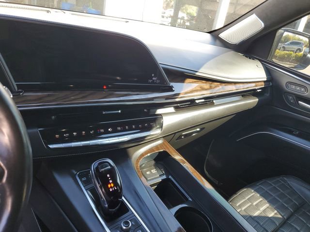 Used 2022 Cadillac Escalade Sport Platinum w/ LPO, ONYX Package image 26