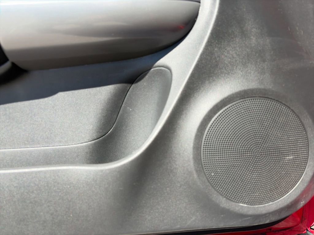 Used 2017 Nissan Juke SV image 26