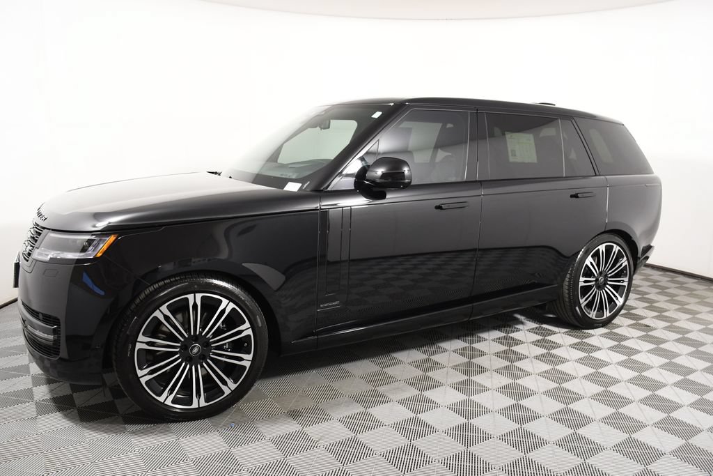 Used 2025 Land Rover Range Rover Long Wheelbase Autobiography AWD/4WD image 2