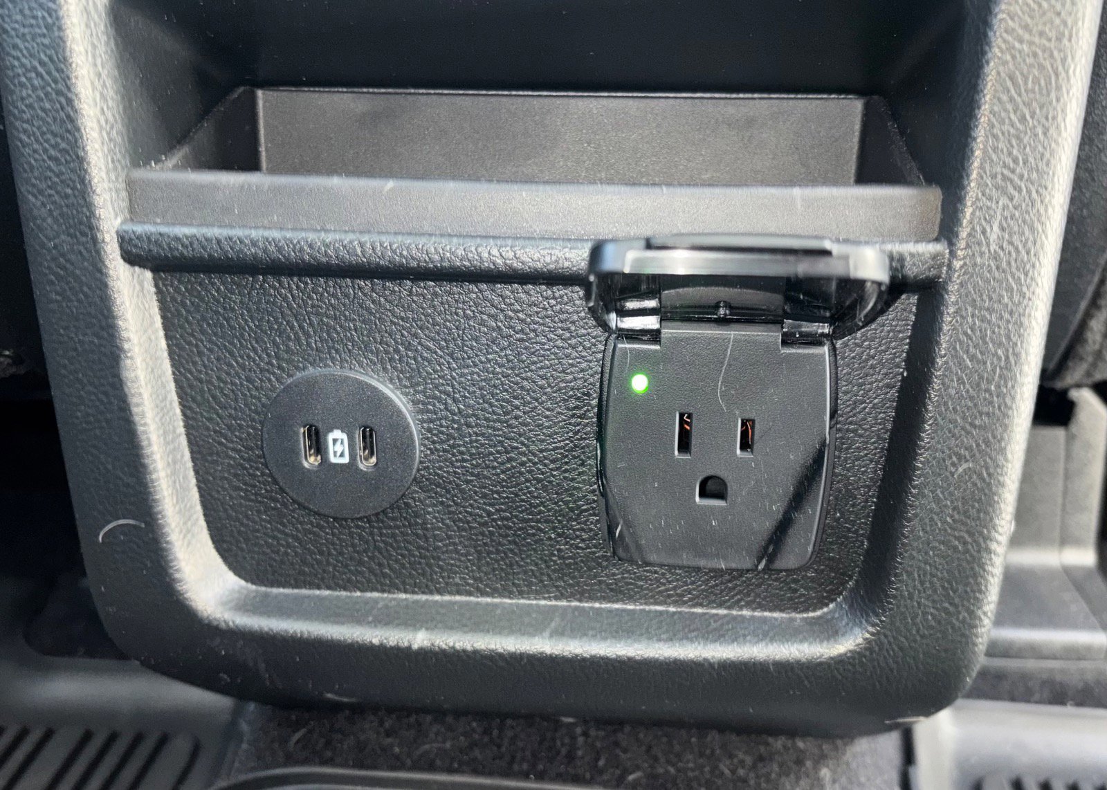 Certified 2024 Ford Edge SEL w/ Convenience Package image 24