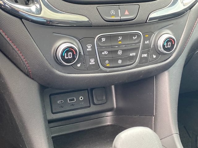 Used 2024 Chevrolet Equinox RS w/ LPO, Floor Liner Package FWD image 12
