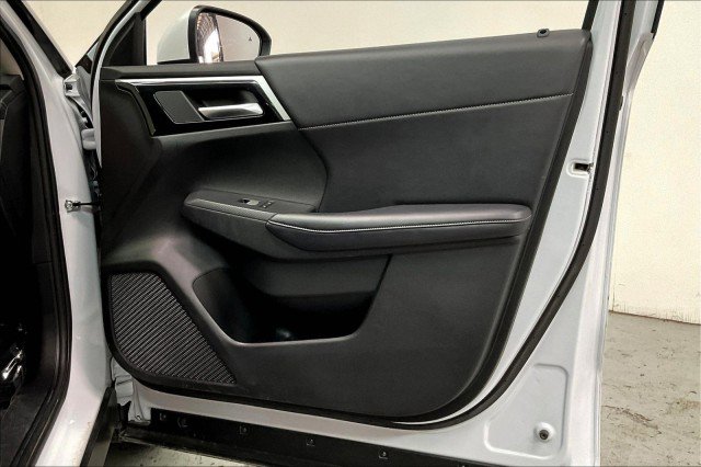 Used 2024 Mitsubishi Outlander SE image 23