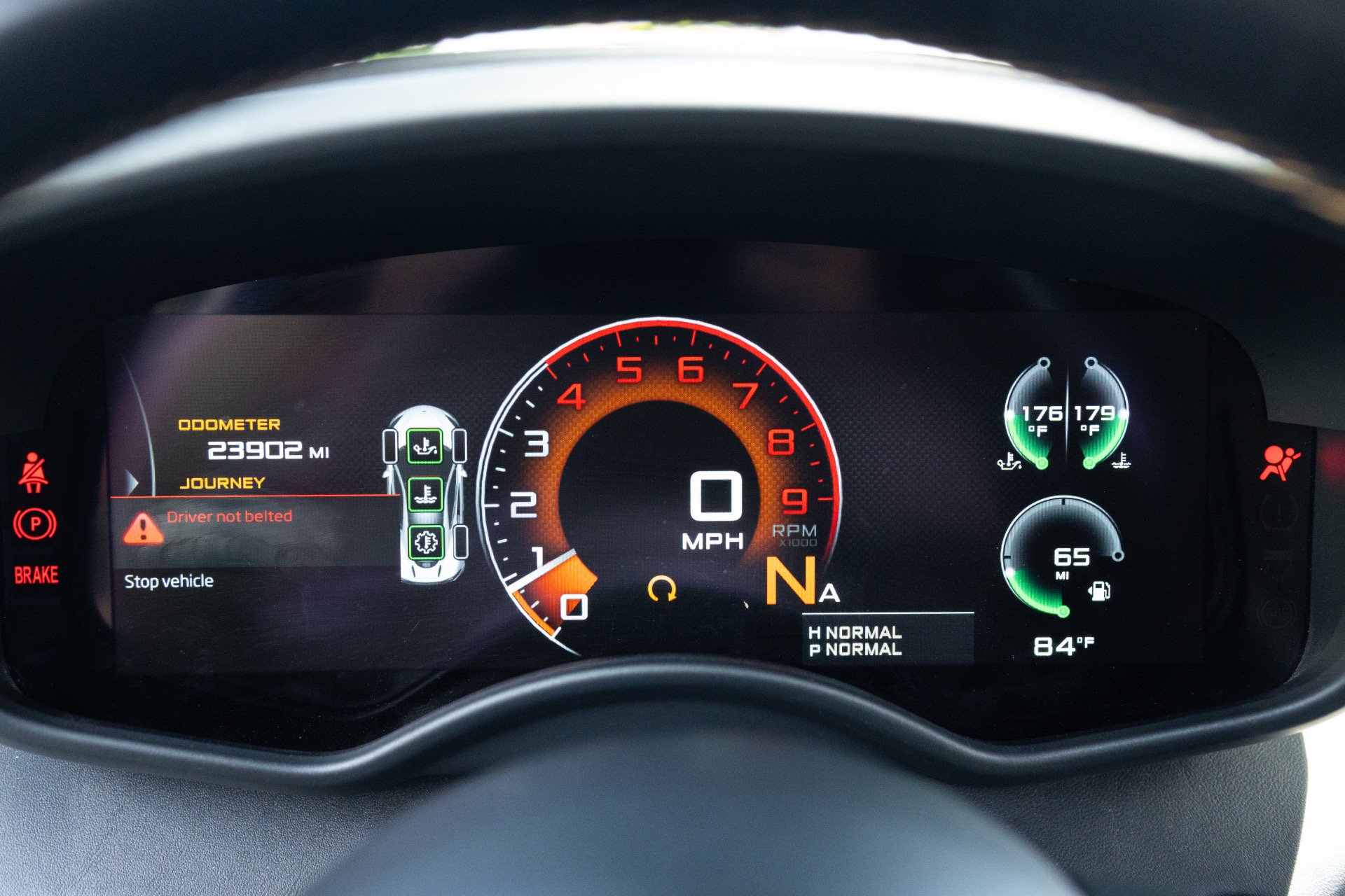 Used 2018 McLaren 570S RWD image 51