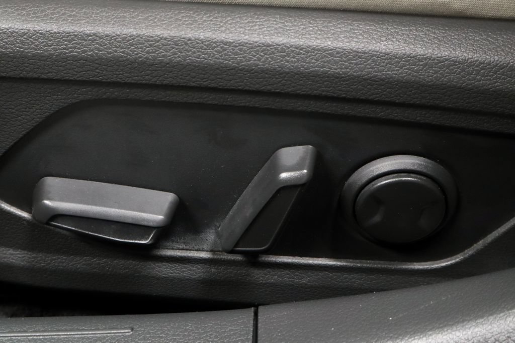 Certified 2025 Hyundai Sonata SEL FWD image 28
