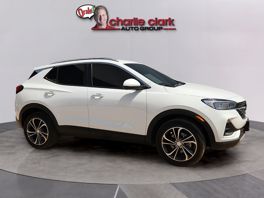 Used 2023 Buick Encore GX Select w/ Safety Package II AWD/4WD image 6