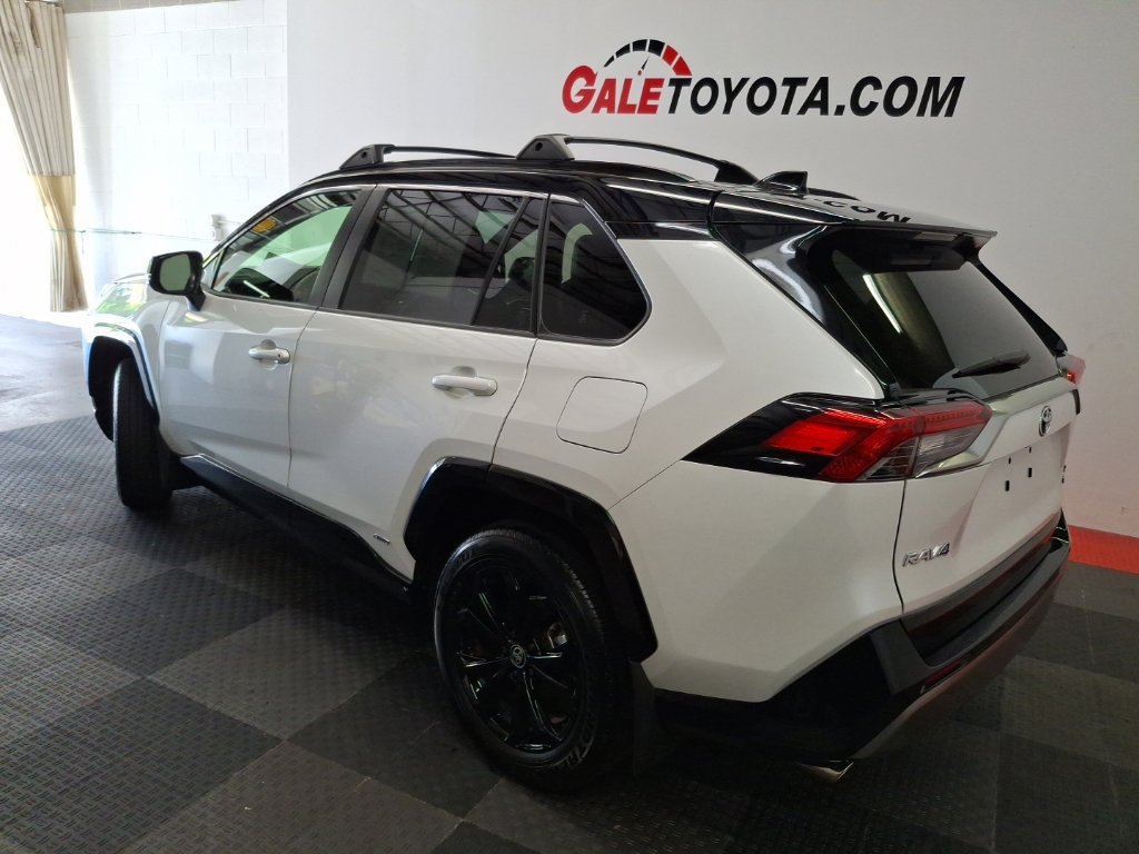 Used 2023 Toyota RAV4 XSE w/ XSE Grade Weather Package AWD/4WD image 10