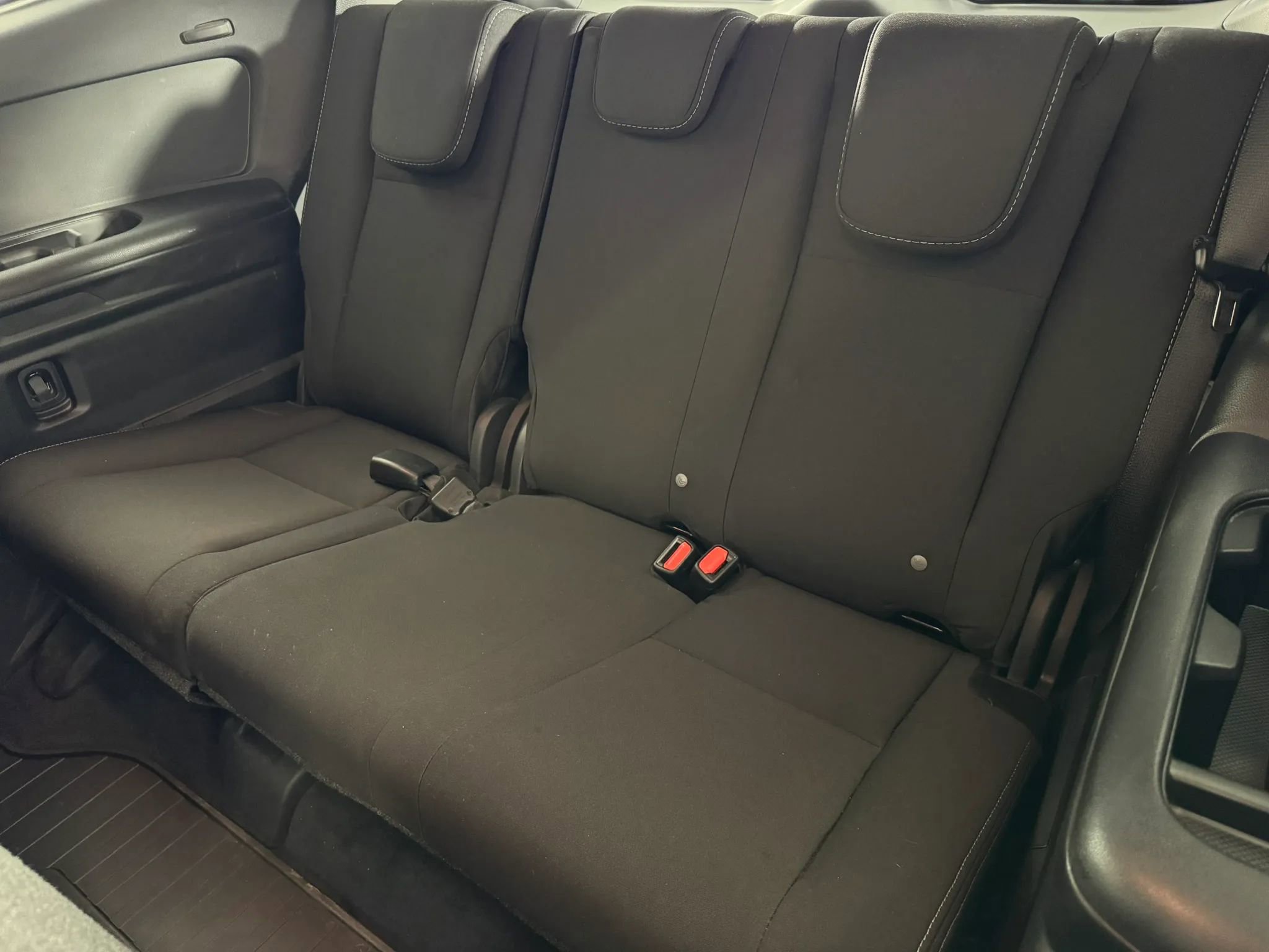 Used 2024 Subaru Ascent Premium w/ Convenience Package image 38