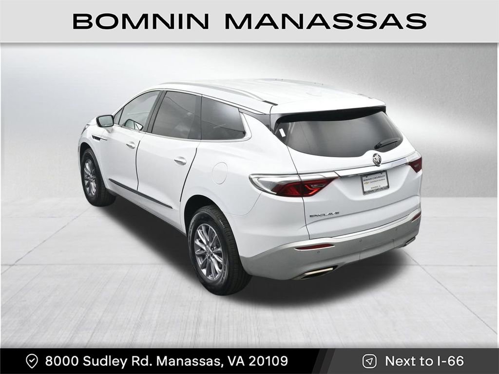 Used 2023 Buick Enclave Essence FWD image 24