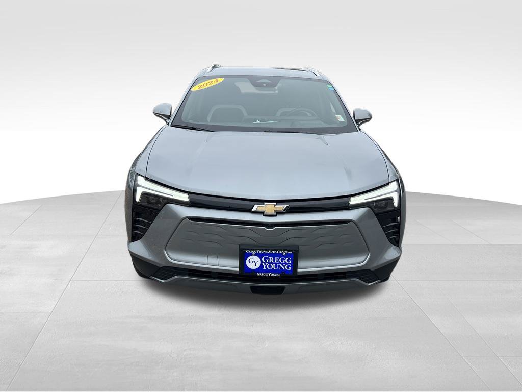 Used 2024 Chevrolet Blazer EV LT AWD/4WD image 10