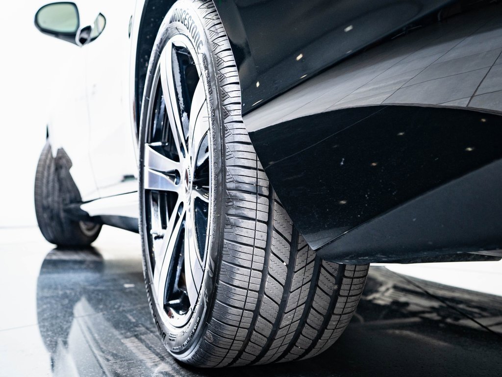 Certified 2025 Mercedes-Benz C 300 4MATIC Sedan image 41