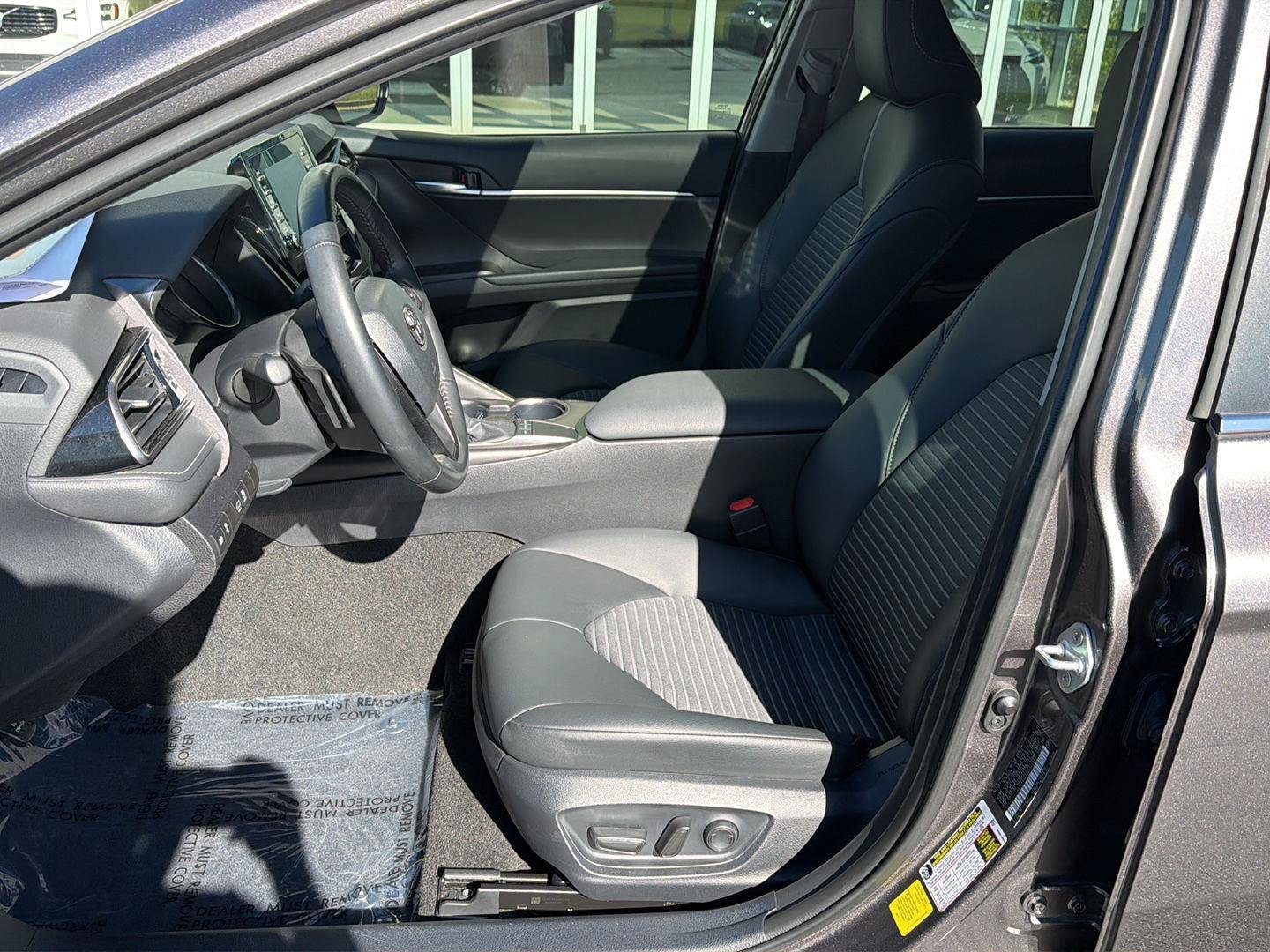 Used 2023 Toyota Camry SE FWD image 38