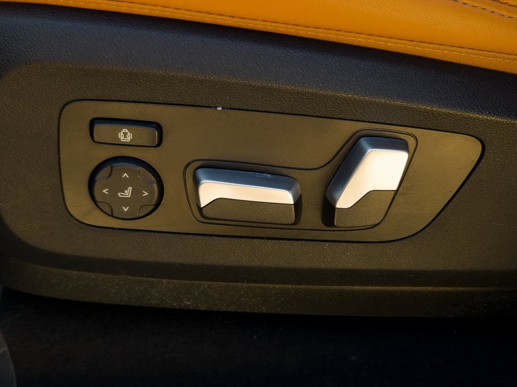 Certified 2023 BMW X5 sDrive40i w/ Parking Assistance Package image 11