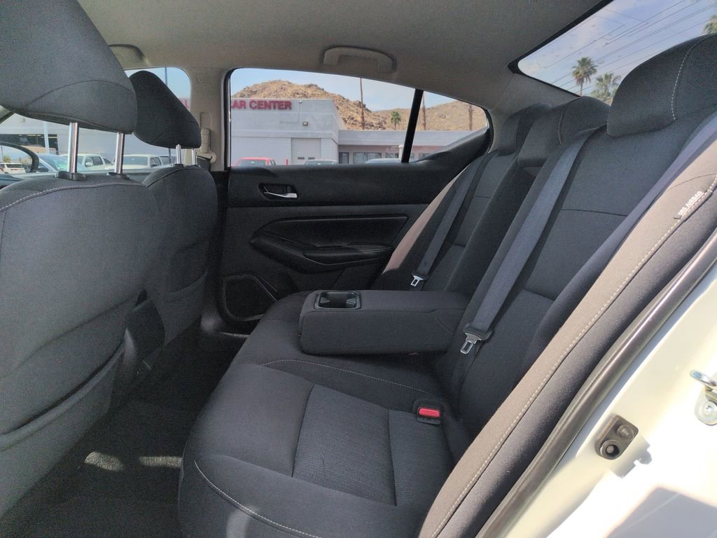 Used 2020 Nissan Altima 2.5 S FWD image 15