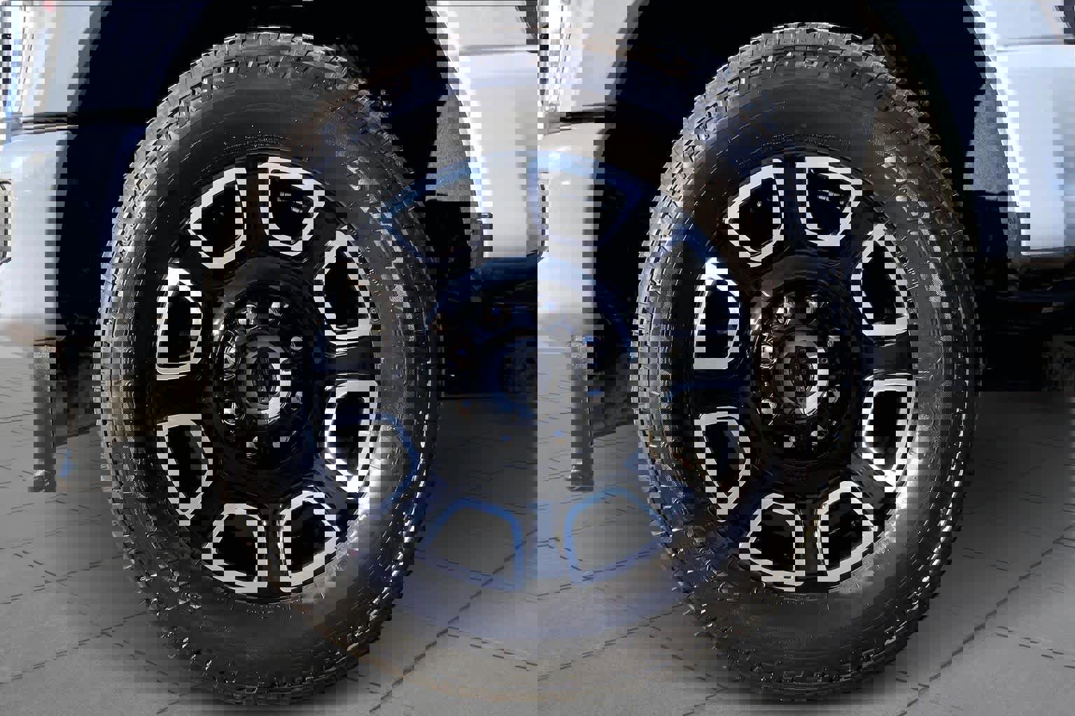 Certified 2025 Ford F250 Platinum image 11