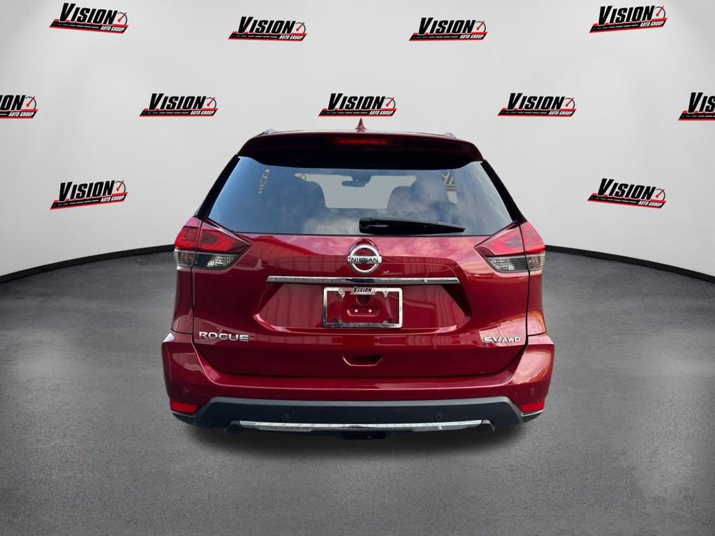 Used 2019 Nissan Rogue SV image 6