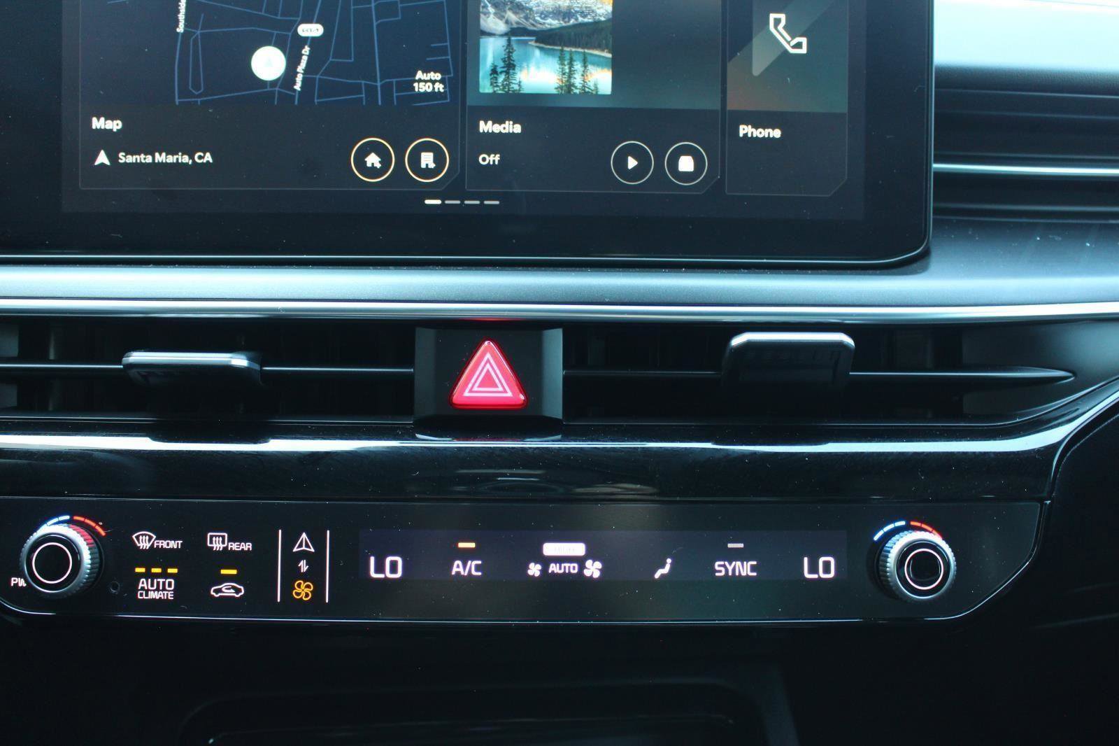 Certified 2025 Kia K5 GT-Line image 24