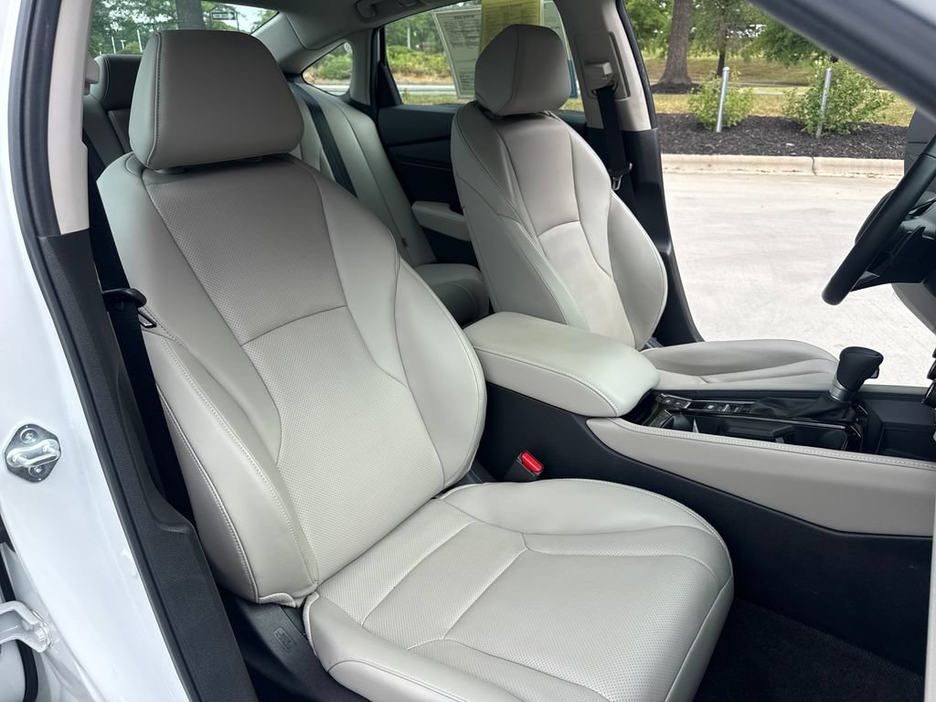 Used 2024 Honda Accord Touring image 35