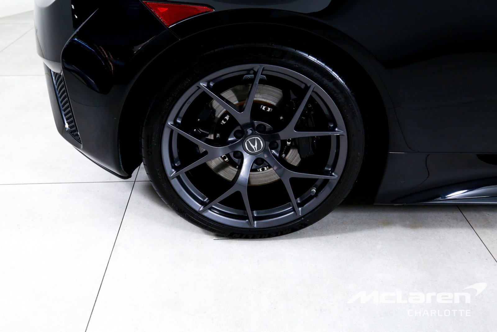 Used 2018 Acura NSX AWD/4WD image 24