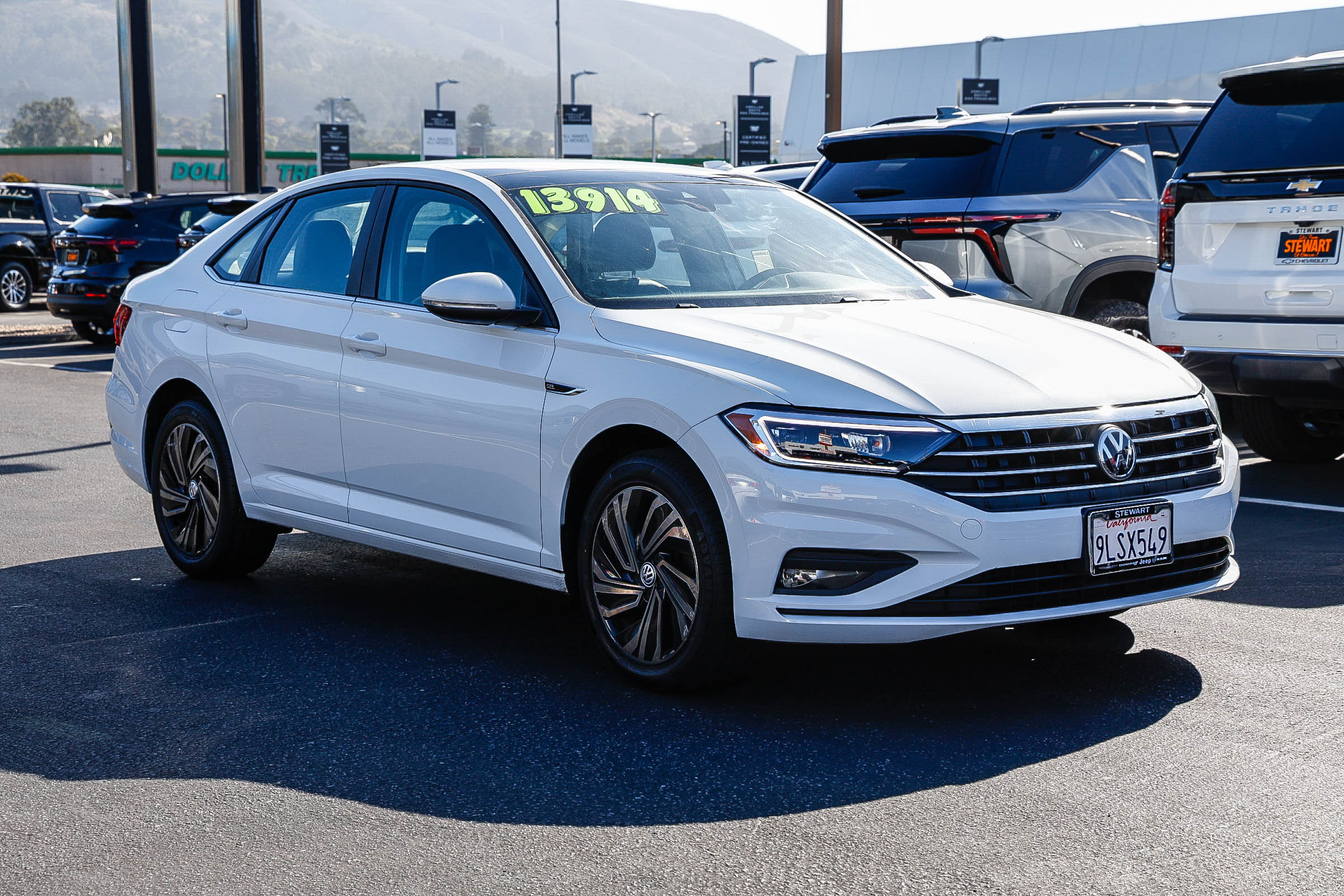 Used 2019 Volkswagen Jetta SEL Premium FWD image 21