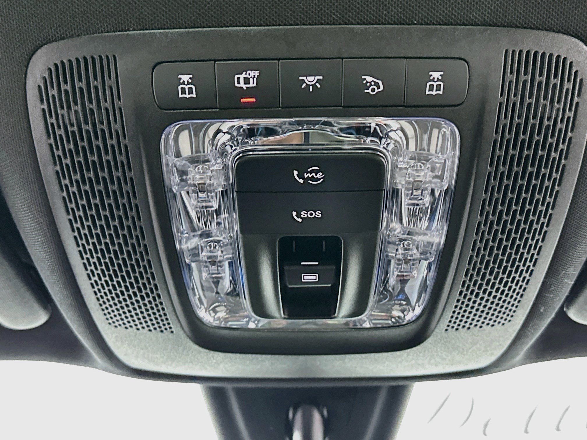 Used 2023 Mercedes-Benz GLB 250 4MATIC w/ AMG Line image 18
