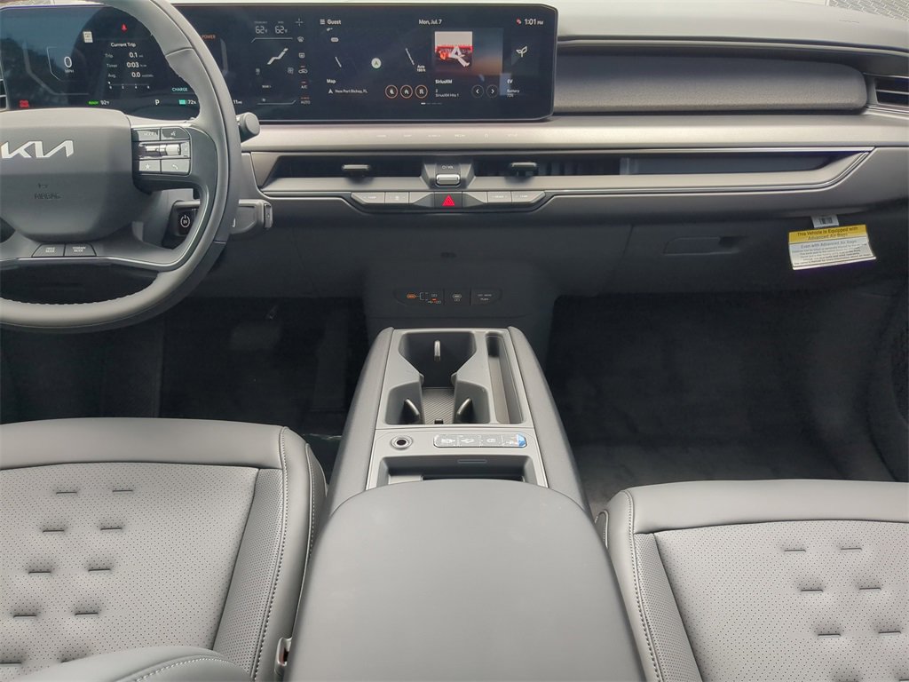 New 2026 Kia EV9 Wind image 17