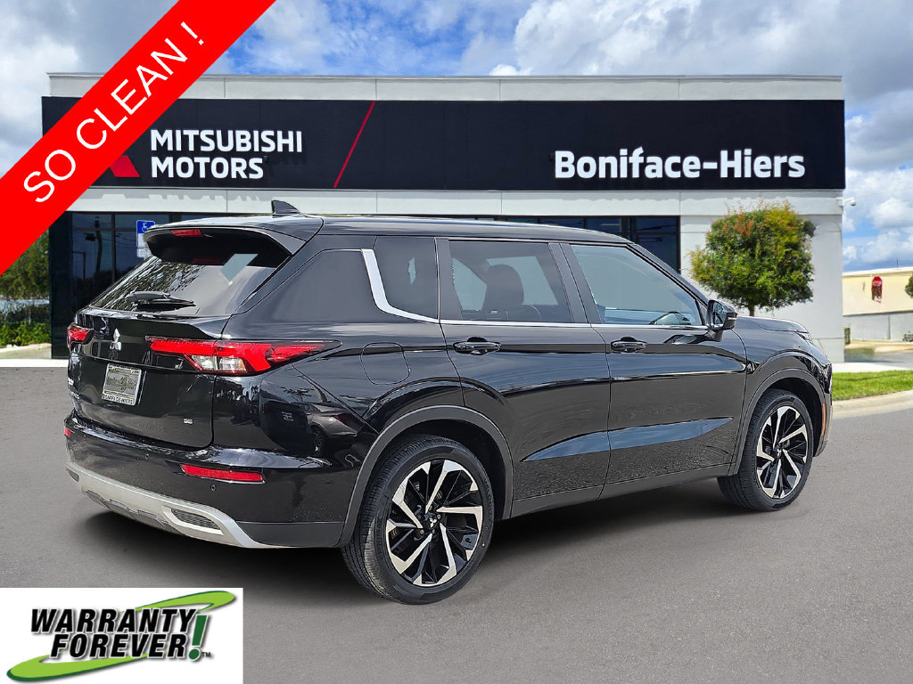 Used 2023 Mitsubishi Outlander SE FWD image 4