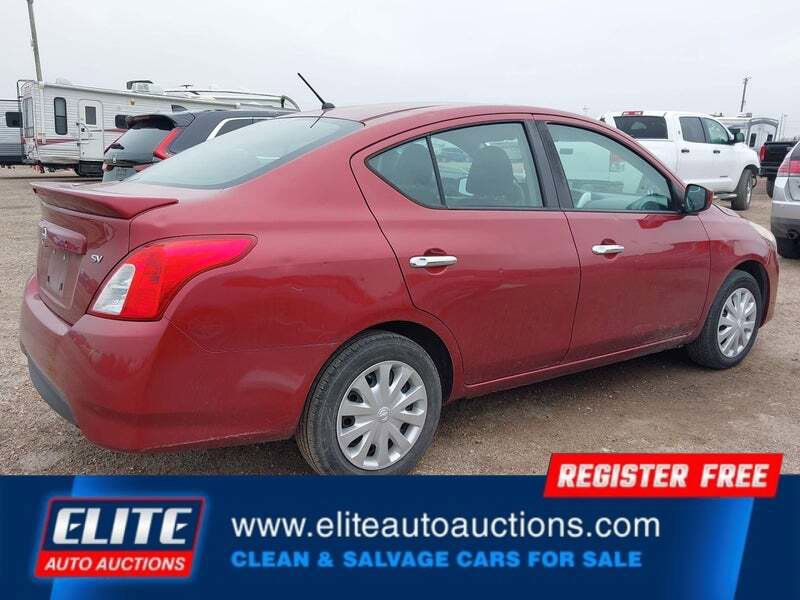 Used 2019 Nissan Versa SV image 7