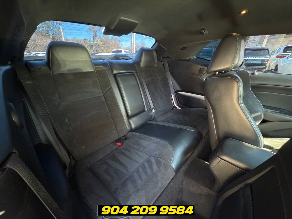Used 2015 Dodge Challenger R/T Scat Pack w/ Scat Pack Appearance Package RWD image 35