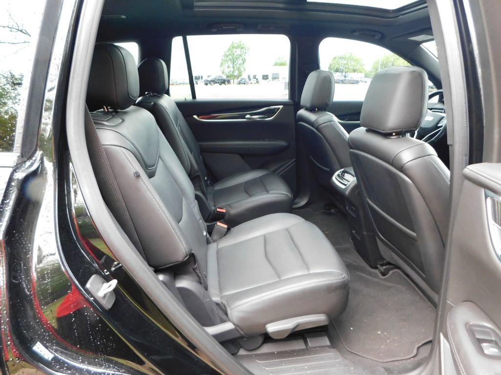 Used 2020 Cadillac XT6 Premium Luxury AWD/4WD image 5