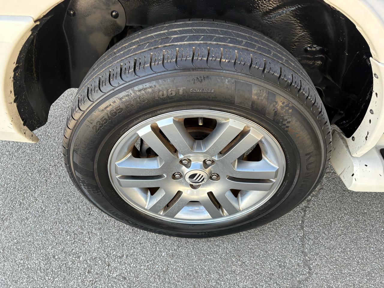 Used 2009 Mercury Mountaineer Premier image 33