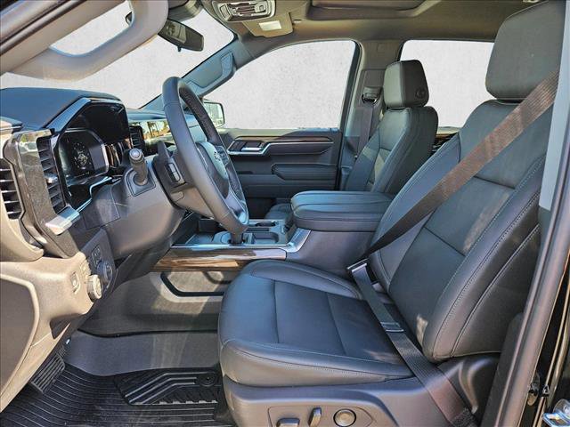 New 2026 Chevrolet Silverado 1500 LT Trail Boss w/ LT Trail Boss Premium Package AWD/4WD video 4