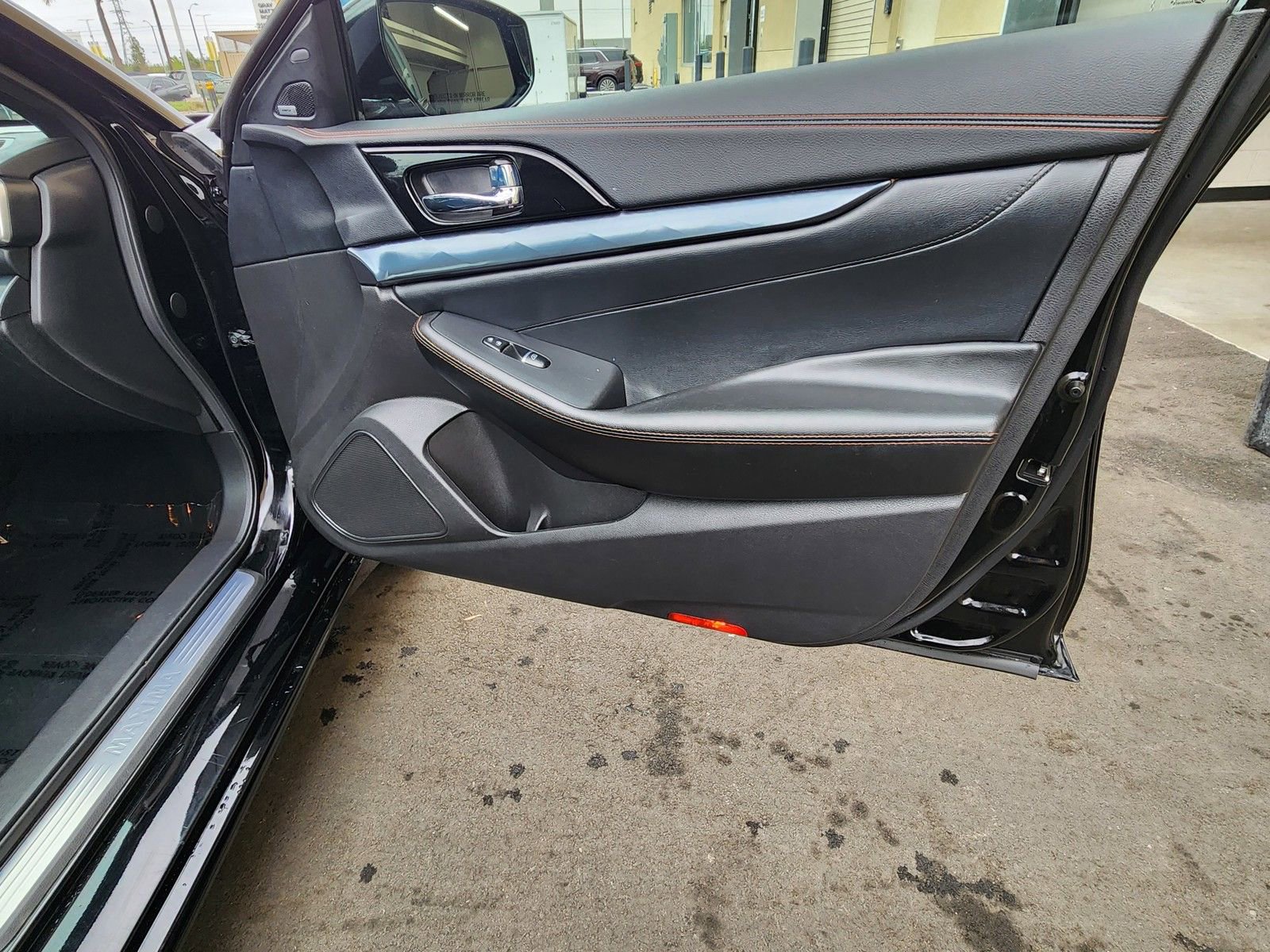 Used 2023 Nissan Maxima SR w/ Sport Mat Group image 52