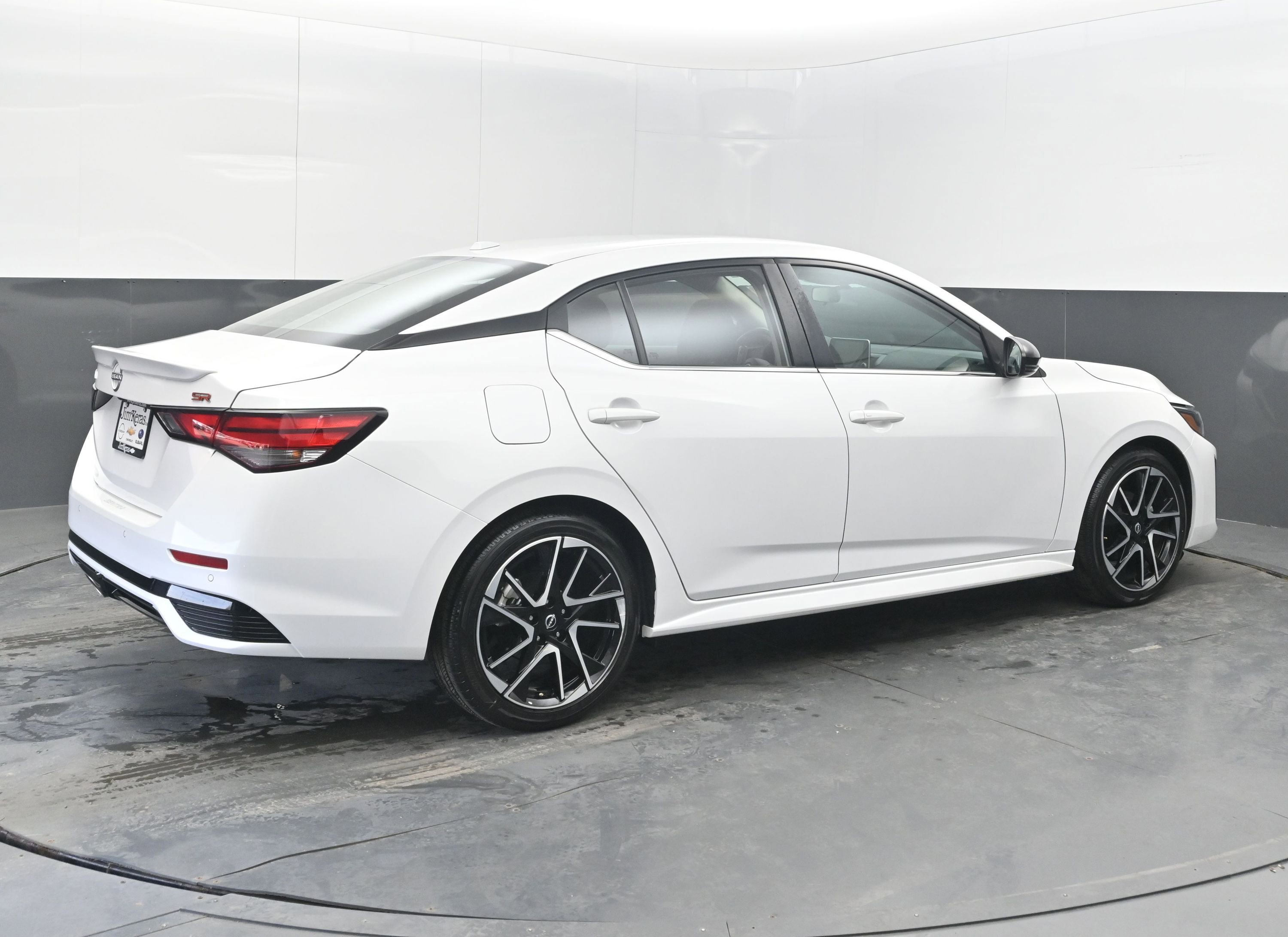 Used 2024 Nissan Sentra SR image 9