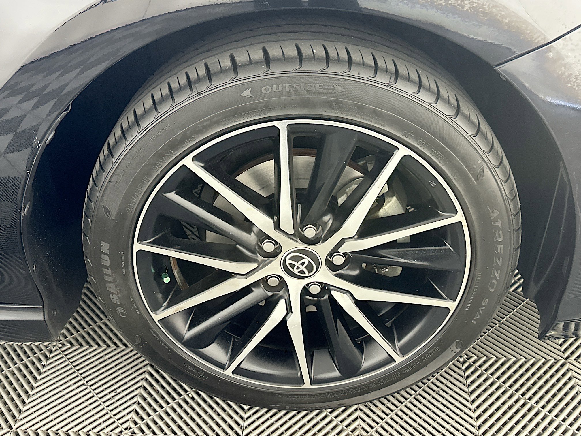 Used 2022 Toyota Camry SE image 11