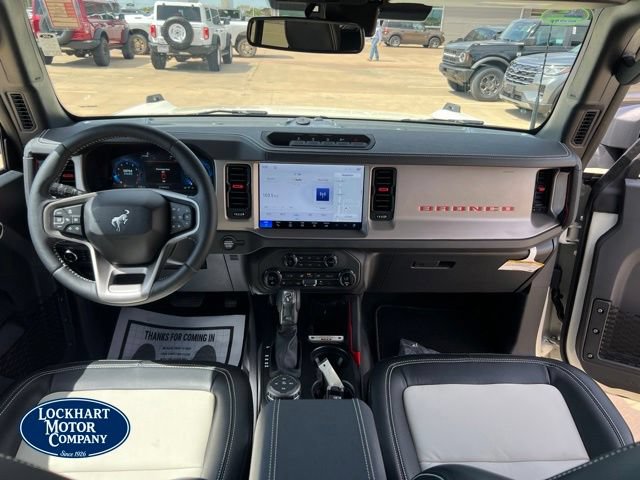 New 2026 Ford Bronco Outer Banks w/ Sasquatch Package AWD/4WD image 36