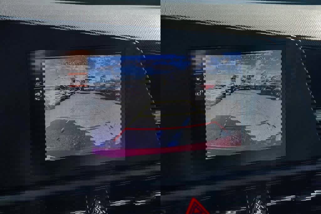 Certified 2023 Kia Niro LX image 22