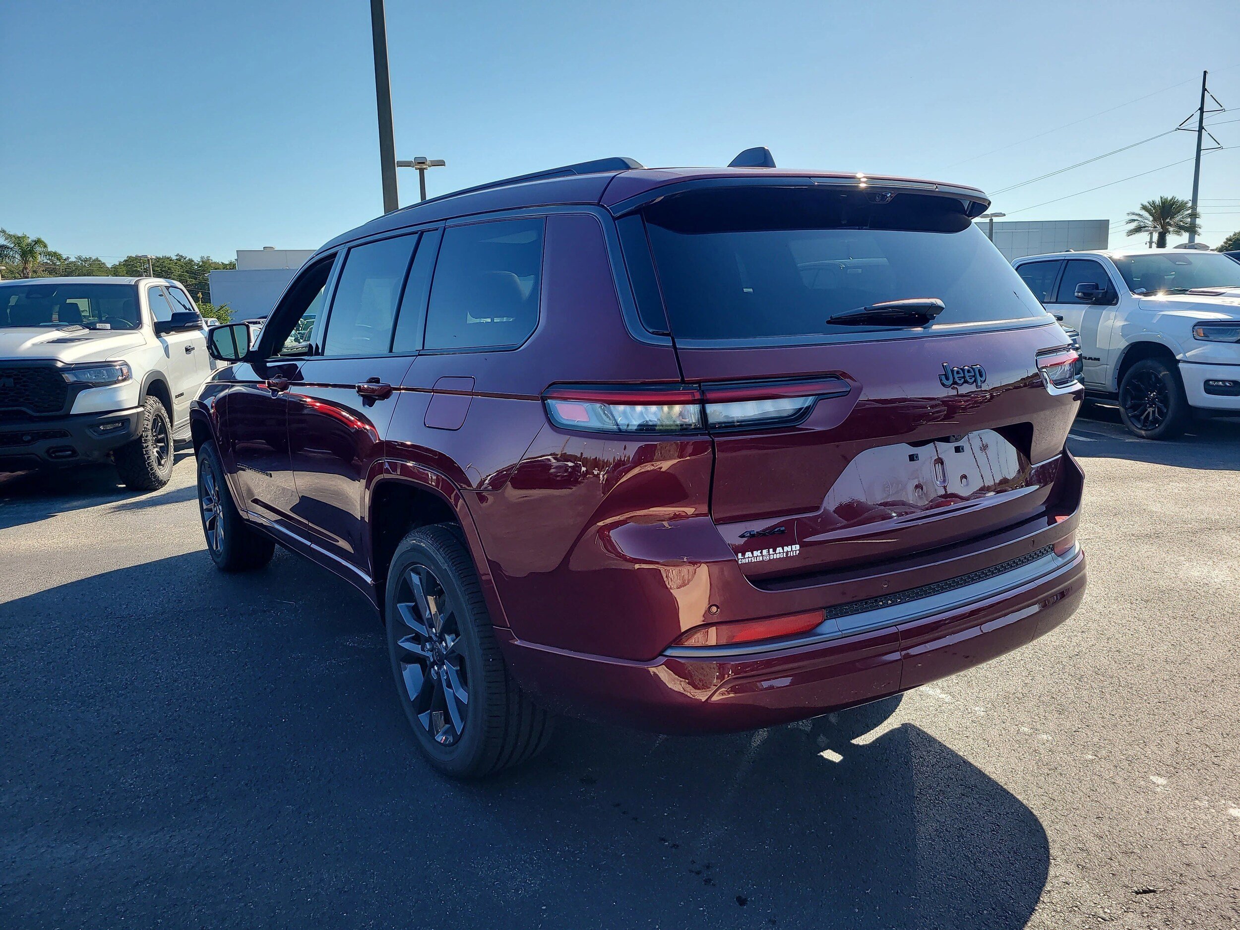 New 2026 Jeep Grand Cherokee L Limited AWD/4WD image 7