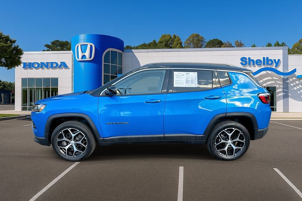 Used 2024 Jeep Compass Limited image 5