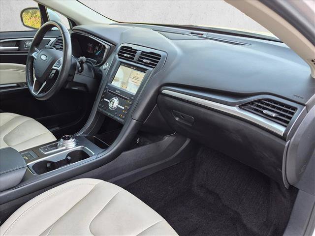 Used 2017 Ford Fusion Energi Titanium FWD image 23