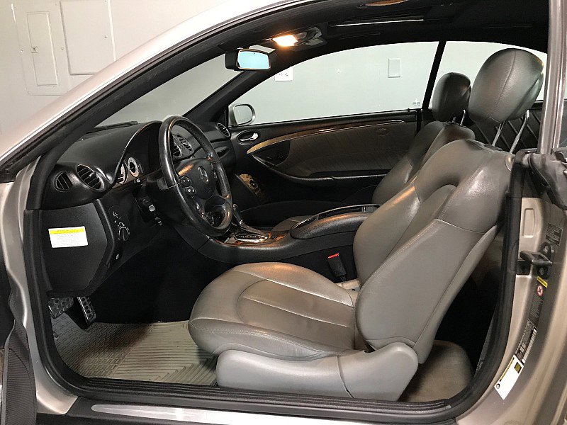 Used 2008 Mercedes-Benz CLK 350 Coupe image 10