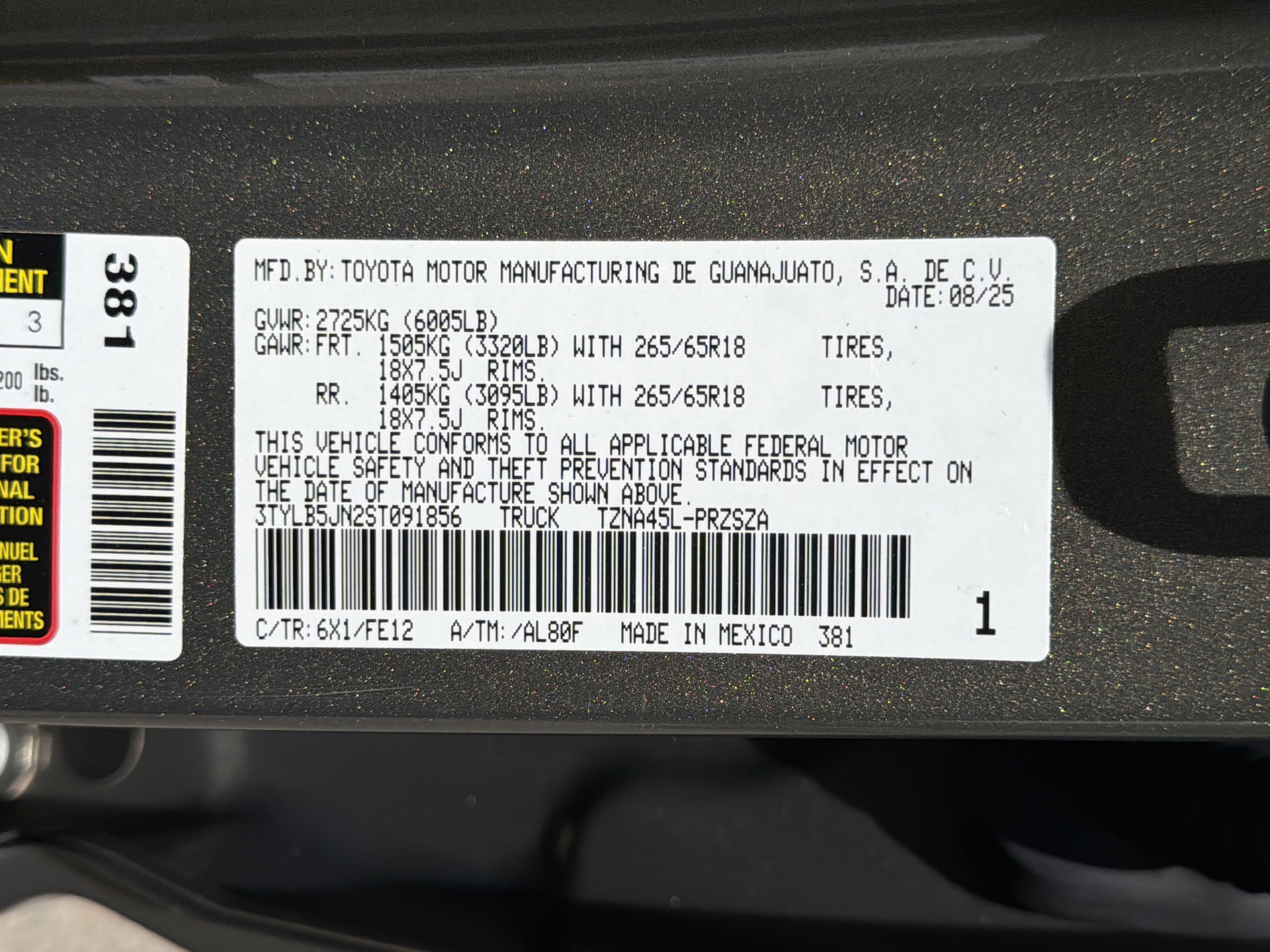 Used 2025 Toyota Tacoma TRD Sport AWD/4WD image 22