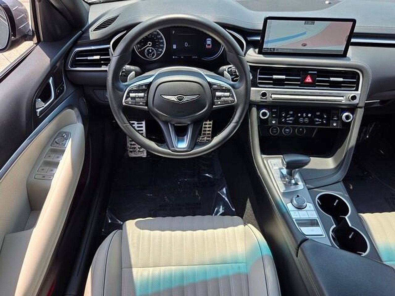 Used 2024 Genesis G70 3.3T Advanced RWD image 12