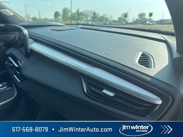 Used 2025 Buick Enclave Avenir w/ Super Cruise Package AWD/4WD image 13