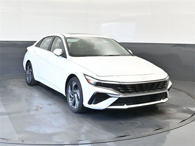 Used 2025 Hyundai Elantra SEL