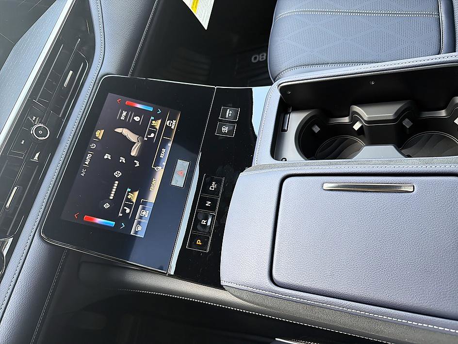 New 2026 INFINITI QX80 4WD image 18