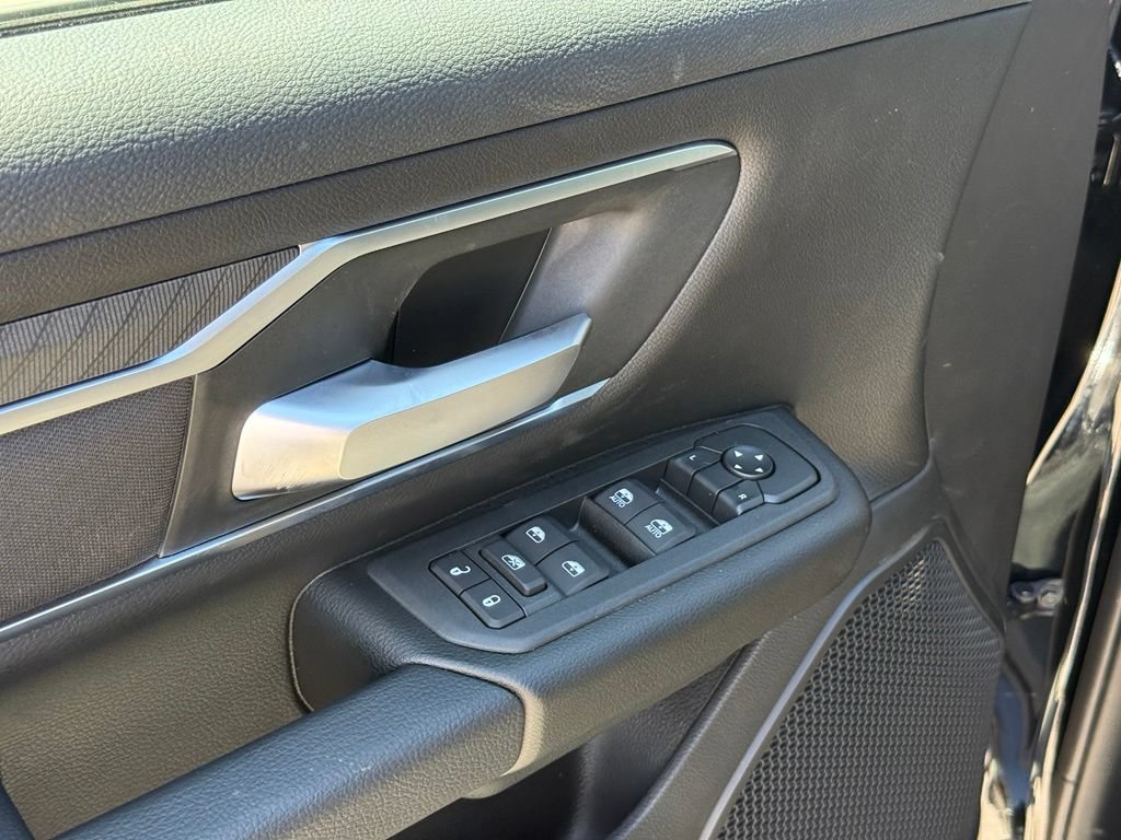 New 2026 RAM 1500 Big Horn AWD/4WD image 11
