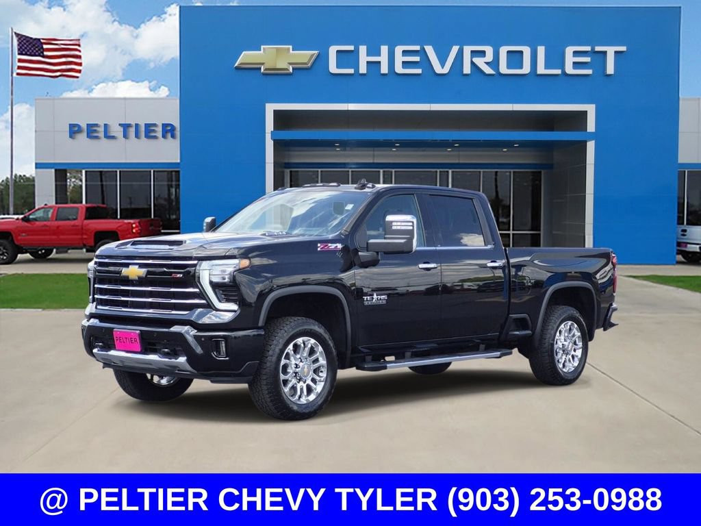 Used 2025 Chevrolet Silverado 2500 LTZ w/ Z71 Chrome Sport Edition AWD/4WD image 3