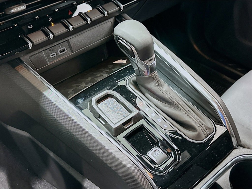 New 2026 GMC Canyon Elevation w/ Convenience Package image 20